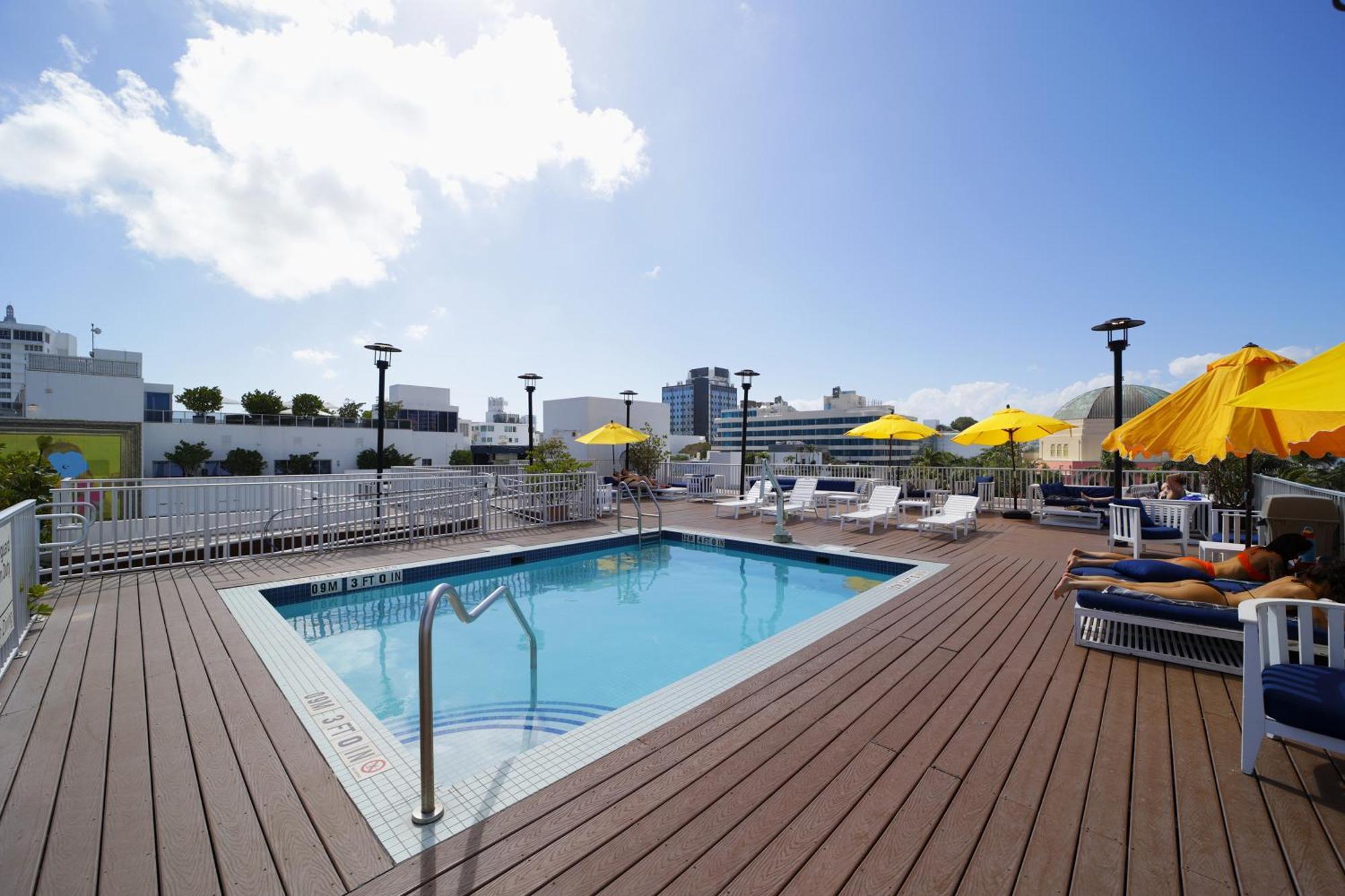 Claremont Hotel Miami Beach Extérieur photo